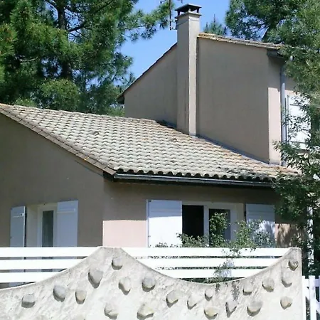Prázdninový dům Maison La Palmyre, 5 Pieces, 8 Personnes - Fr-1-305b-15 *
